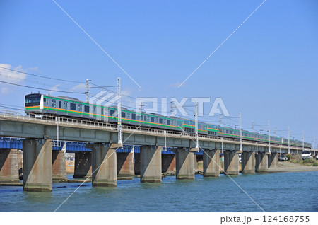 東海道本線 茅ヶ崎-平塚 JR東日本 E233系3000番台 東海道本線 茅ヶ崎-平塚 JR東日本 E233系3000番台 124168755