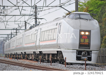 高崎線　本庄－岡部　JR東日本　651系1000番台　OM203編成（大宮）　草津　　K-106編成 124170421
