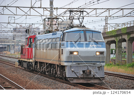 東海道本線　平塚　JR貨物　EF66-112（吹田）+HD300 124170654