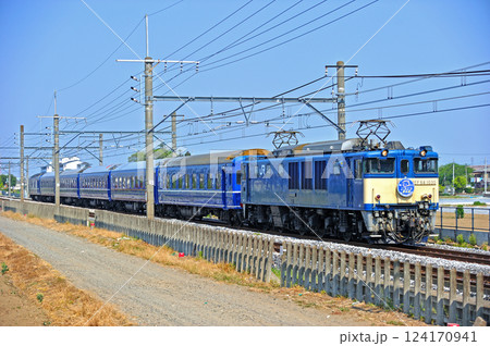 高崎線　岡部－深谷　JR東日本　EF64-1030（長岡）＋24系 124170941