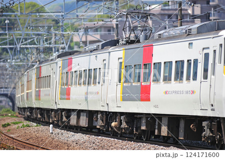 東海道本線　真鶴　JR東日本　185系　OM09編成（大宮）　踊り子 124171600