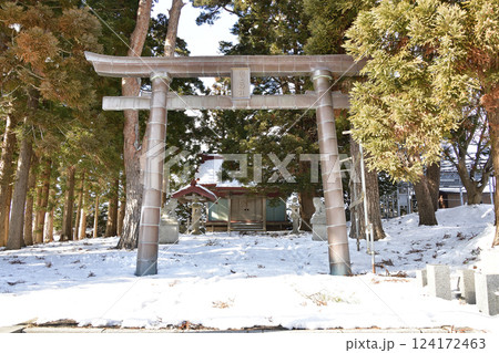 冬の北海道函館市で川上神社境内の風景を撮影 冬の北海道函館市で川上神社境内の風景を撮影 124172463