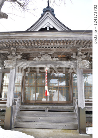 冬の北海道北斗市で慈眼山廣徳寺境内の風景を撮影 冬の北海道北斗市で慈眼山廣徳寺境内の風景を撮影 124173702