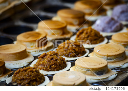 露店商 テキ屋 的屋 124173906