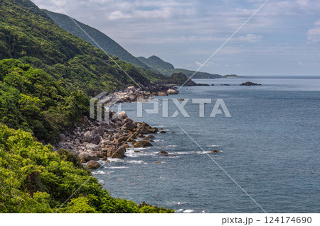 夏の海　西部林道地域　屋久島国立公園 124174690