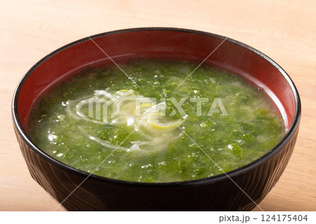 生青海苔 あおさ 味噌汁 生青海苔 あおさ 味噌汁 124175404