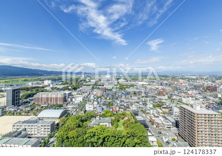 福岡県久留米市 晴天の久留米市の街並み 福岡県久留米市 晴天の久留米市の街並み 124178337