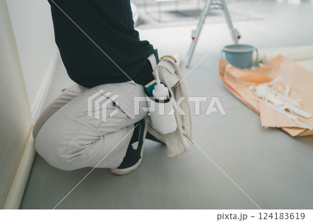interior finishing 124183619
