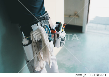 interior finishing 124183651