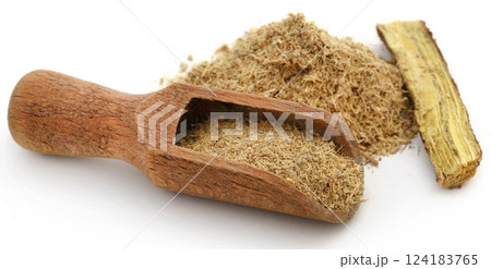 Liquorice with powder 124183765