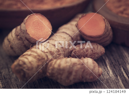 Raw turmeric Raw turmeric 124184149