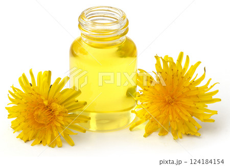 Medicinal dandelion with essential oil 124184154