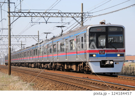 京成本線を行く3700形 京成本線を行く3700形 124184457