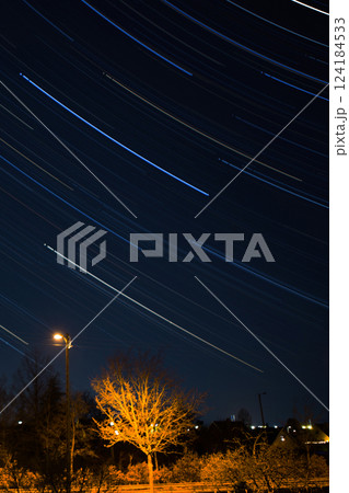 Star trail Star trail 124184533