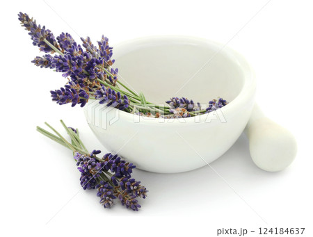 Lavender flower in a mortar with pestle 124184637