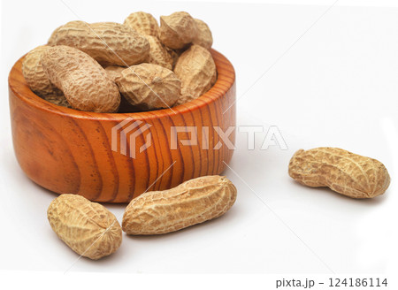 Fresh Peanuts 124186114