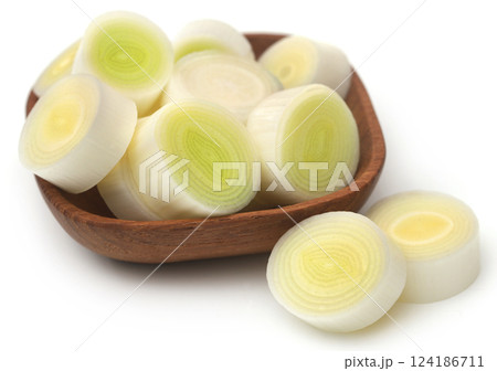 Fresh leek stem chopped 124186711