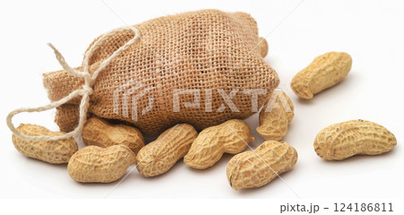 Fresh Peanuts in sack Fresh Peanuts in sack 124186811