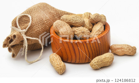 Fresh Peanuts in sack Fresh Peanuts in sack 124186812