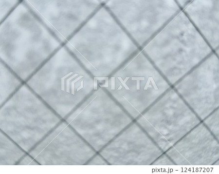 写真素材: 窓についた雪と水滴のイメージ　  124187207
