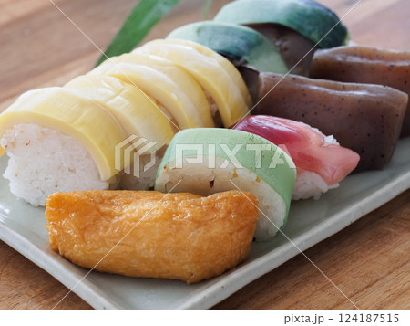 高知県の郷土料理　田舎寿司 124187515