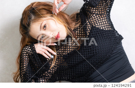 若い女性のビューティーイメージ 若い女性のビューティーイメージ 124194291