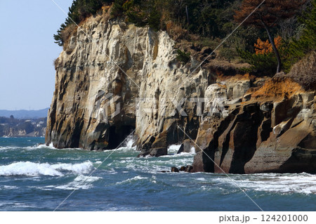 ロマンチック茨城（これぞ、正しく自然が作り出した美しさだ。）日立市、小貝ヶ浜緑地公園・川尻海岸 124201000