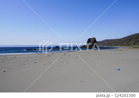 三本杉海水浴場の広い砂浜 三本杉海水浴場の広い砂浜 124201380