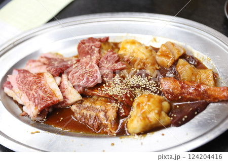 大阪　鶴橋　大阪コリアンタウン 124204416