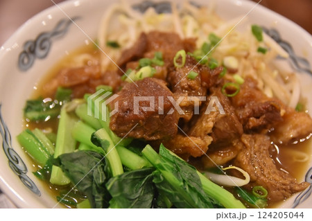 一杯の麻辣牛肉刀削麺 一杯の麻辣牛肉刀削麺 124205044