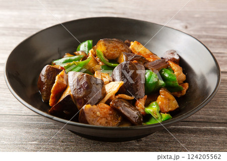 茄子と豚肉の味噌炒め 茄子と豚肉の味噌炒め 124205562