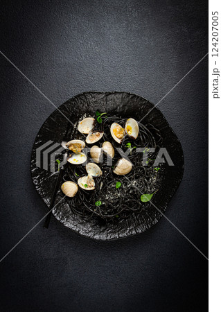 black spaghetti vongole, venerki, homemade, without people, black spaghetti vongole, venerki, homemade, without people, 124207005