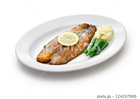 パンガシウスのケイジャンスパイスムニエル パンガシウスのケイジャンスパイスムニエル 124207900