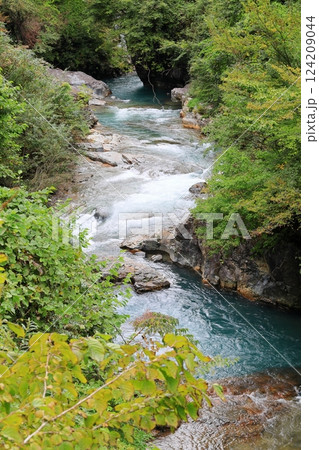 四万温泉の甌穴群 124209044