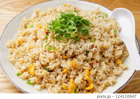 炒飯　中華料理 124210047