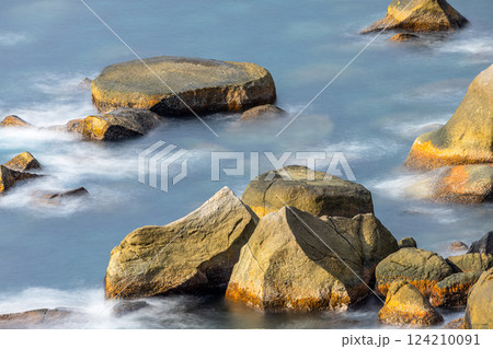 秋の海 西部林道地域 屋久島国立公園 秋の海 西部林道地域 屋久島国立公園 124210091