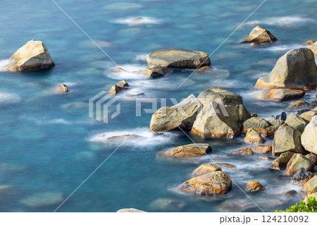 秋の海 西部林道地域 屋久島国立公園 秋の海 西部林道地域 屋久島国立公園 124210092