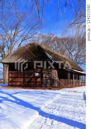 史跡 根城の広場 本丸跡の復元 日本100名城《青森》 史跡 根城の広場 本丸跡の復元 日本100名城《青森》 124211592