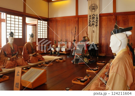 史跡 根城の広場　本丸跡の復元　日本100名城《青森》 124211604