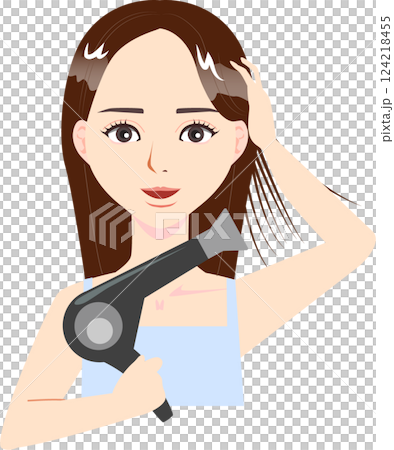 ドライヤーで髪を乾かす女性 124218455