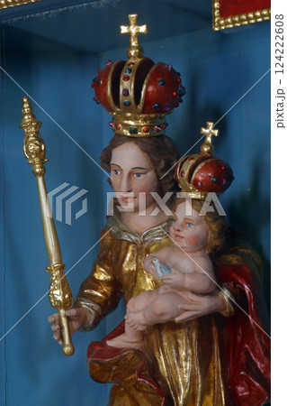 Blessed Virgin Mary with baby Jesus Blessed Virgin Mary with baby Jesus 124222608