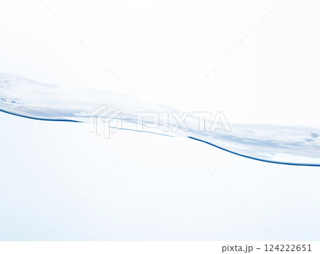 水　流れ　揺れ　水面　波 124222651