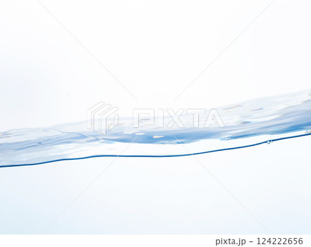 水　流れ　揺れ　水面　波 124222656