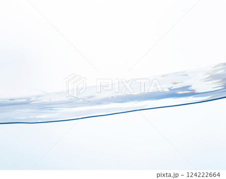 水　流れ　揺れ　水面　波 124222664