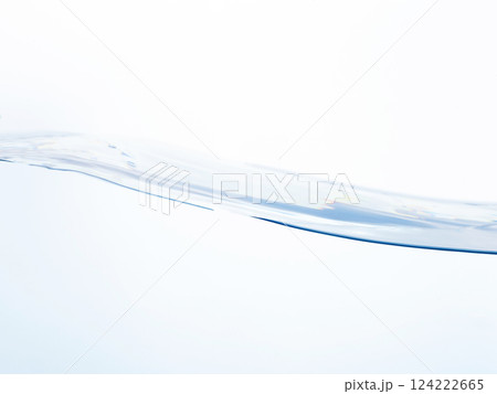 水 流れ 揺れ 水面 波 水 流れ 揺れ 水面 波 124222665