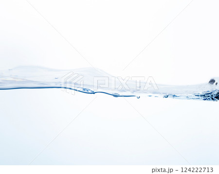 水 流れ 揺れ 水面 波 水 流れ 揺れ 水面 波 124222713