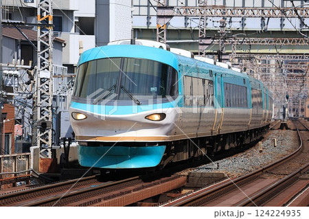 【JR西日本】283系 特急「くろしお」〜オーシャンアロー〜(梅田貨物線:大阪〜西九条) 【JR西日本】283系 特急「くろしお」〜オーシャンアロー〜(梅田貨物線:大阪〜西九条) 124224935