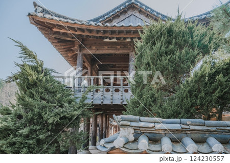Ancient Korean Architectural Scenery on daytime Ancient Korean Architectural Scenery on daytime 124230557