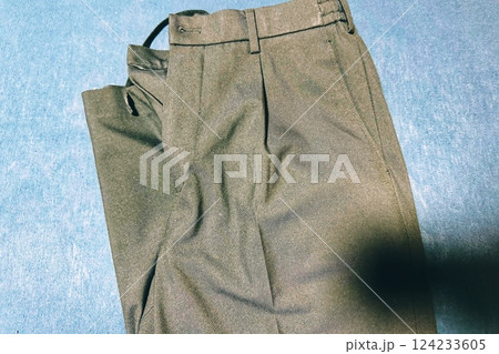パンツ 124233605