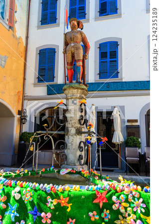 Festive decorations for Easter holiday on the fountain in Nyon, Switzerland 124235189